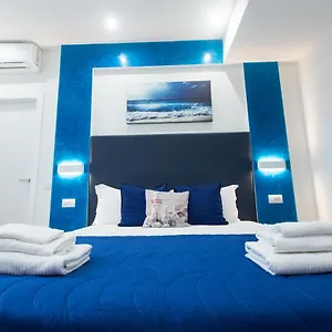 sweet-night.hotelitalianriviera.com/